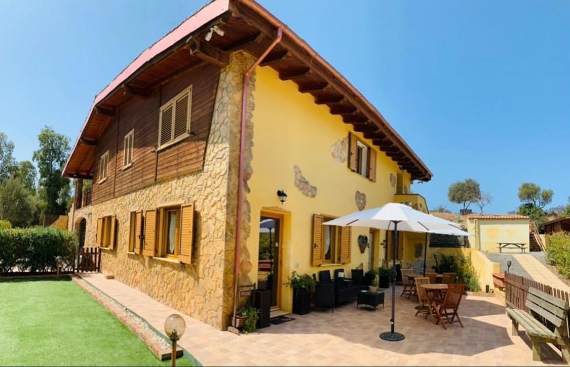 La Baita Del Sud Gonnesa Extérieur photo